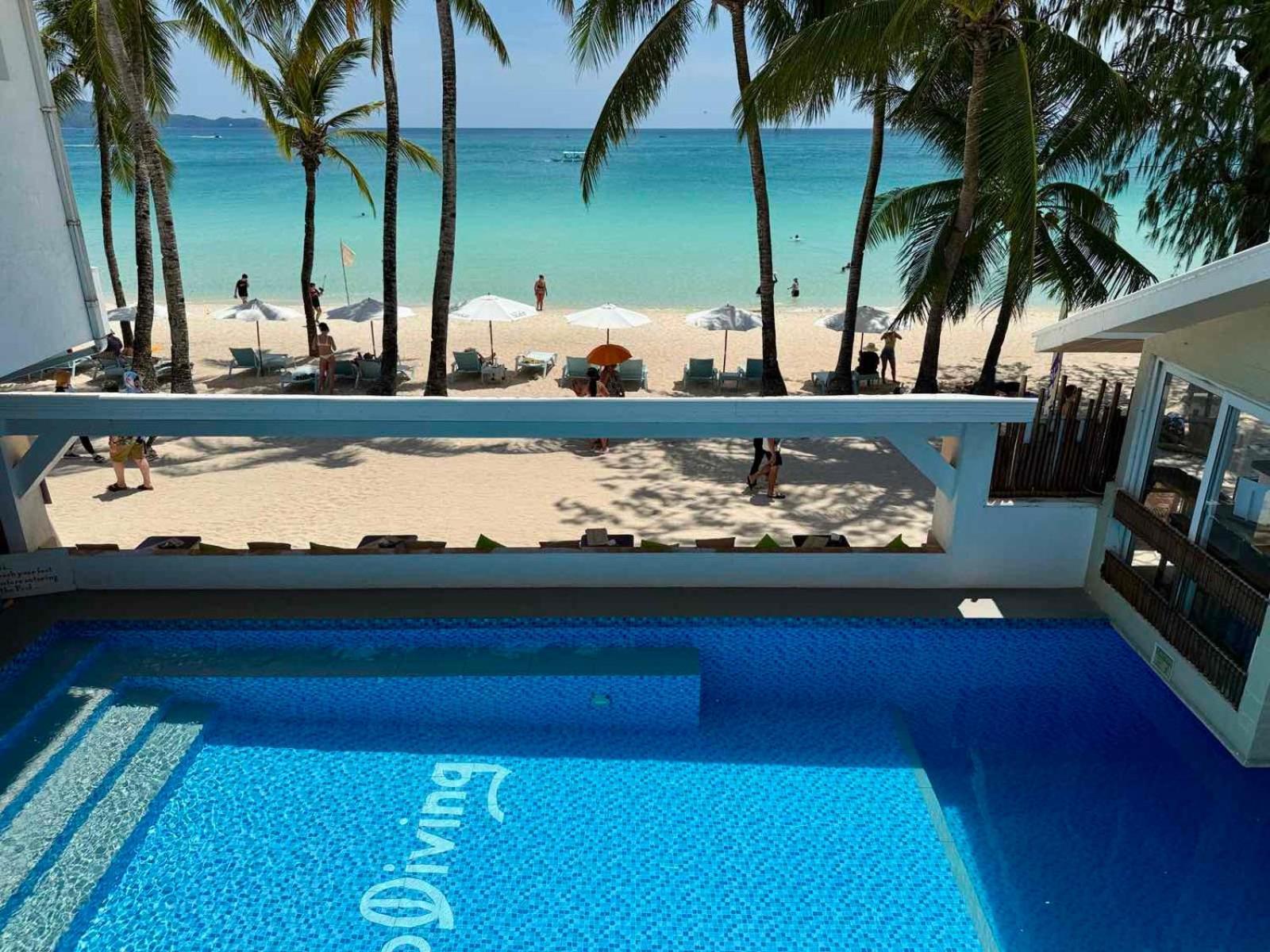 Calypso Beach And Dive Resort Manoc-Manoc Exterior foto